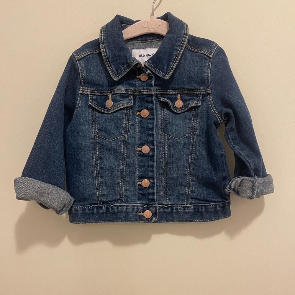 EUC- Dark washed Jean jacket size 2T (UNISEX)